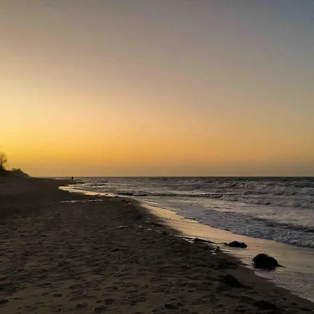 Am Weststrand 6 *
